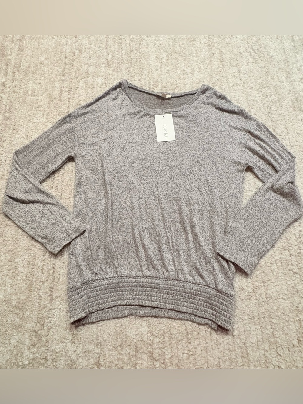 Cozy Grey Long-Sleeve Women’s Top — Grey Marled NWT